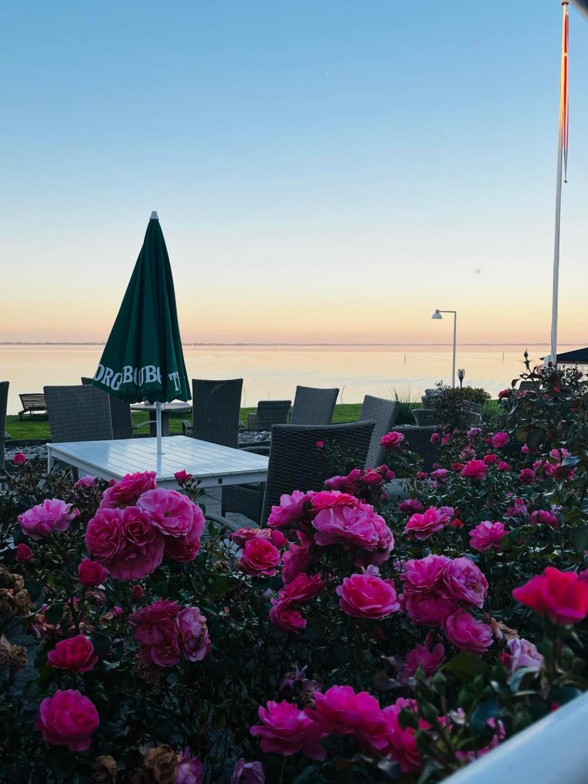 Hotel Udsigten Marstal Екстериор снимка